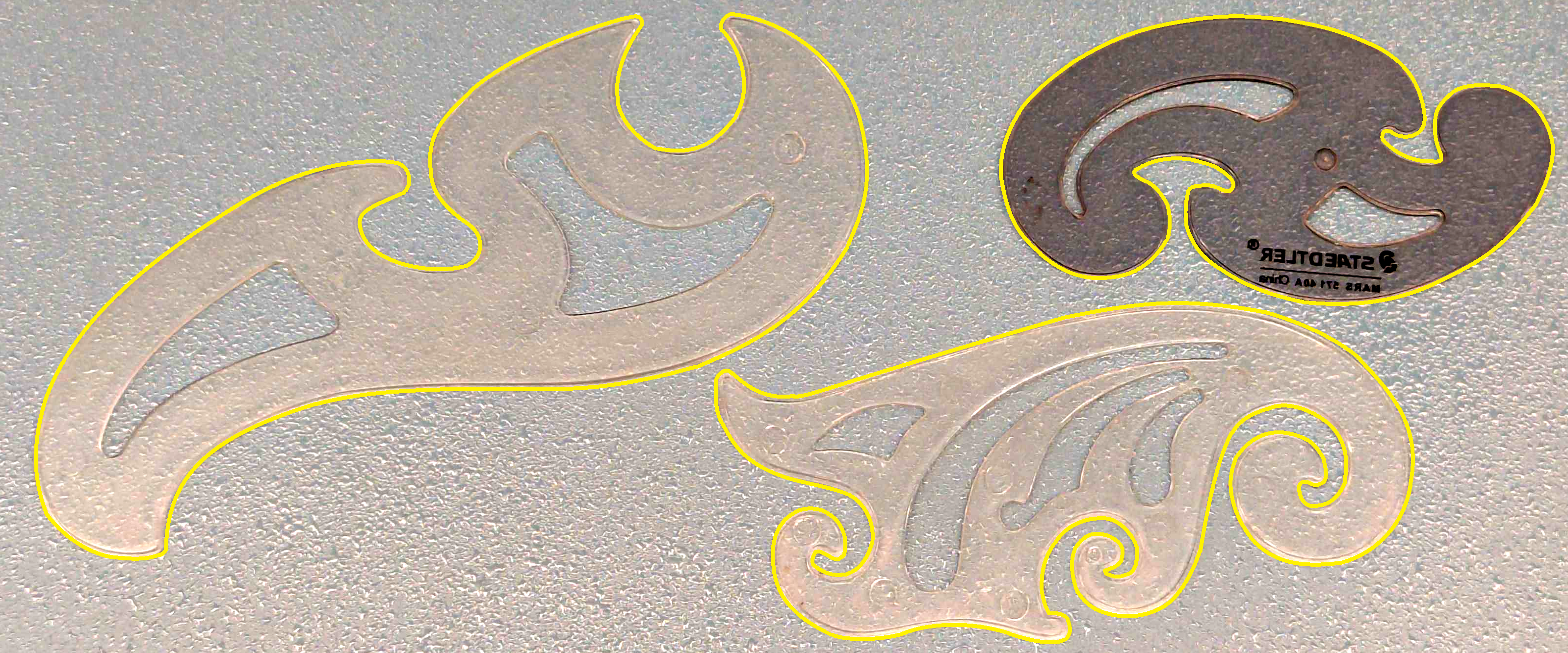 French curves that will be available for interpolating equipotential and E-field lines.