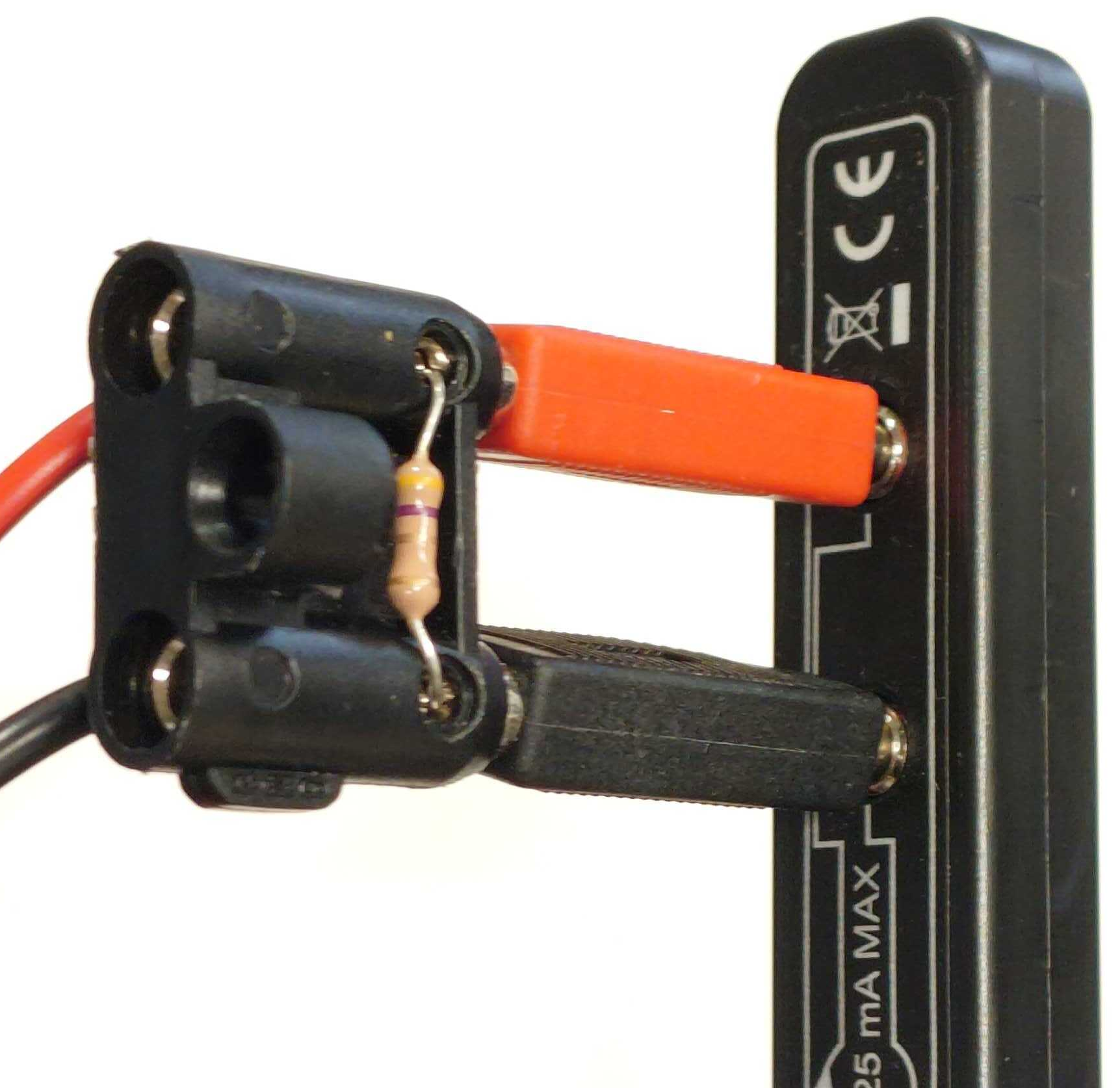 The resistor fully plugged-in.